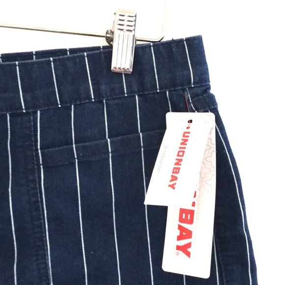 NEW - Unionbay jean shorts NWT 17 high rise pinstripes - Picture 3 of 8